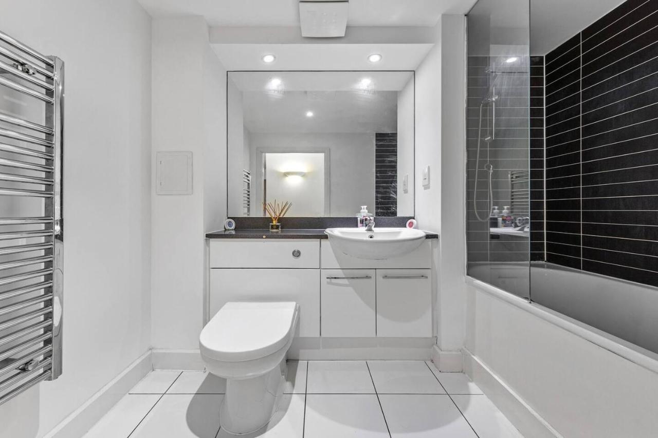 Lovely & Cosy 2 Beds London Skyline View Ngoại thất bức ảnh